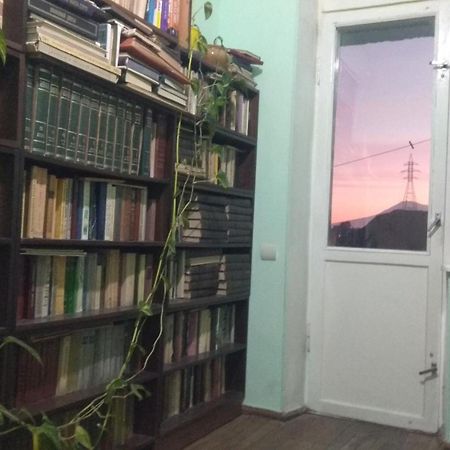 Room In The Centre Ереван Екстериор снимка