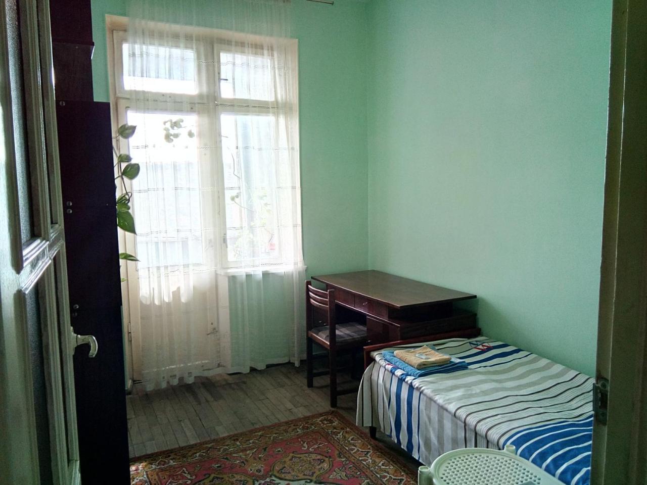 Room In The Centre Ереван Екстериор снимка