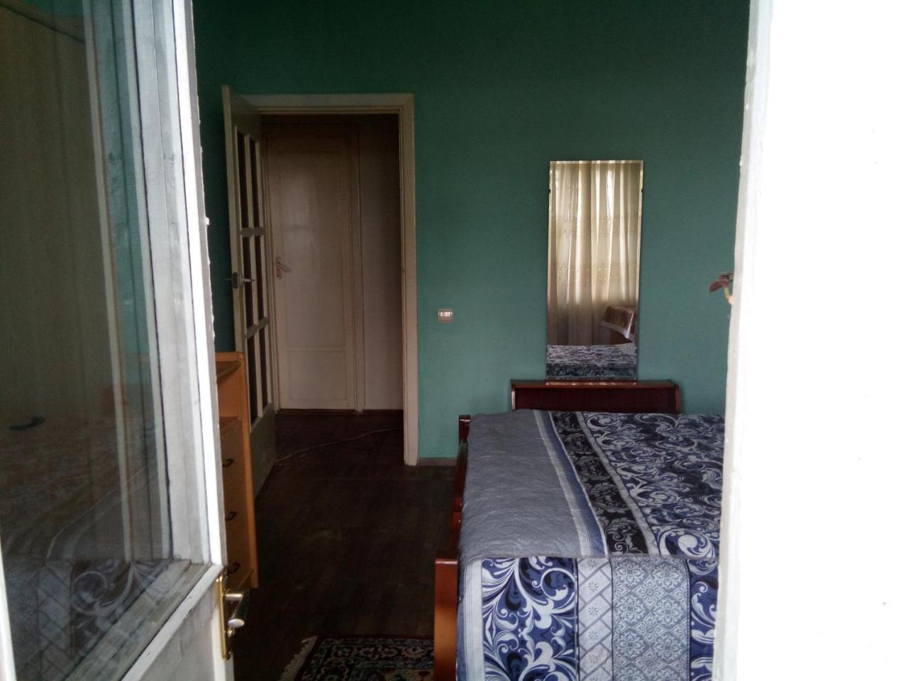 Room In The Centre Ереван Екстериор снимка